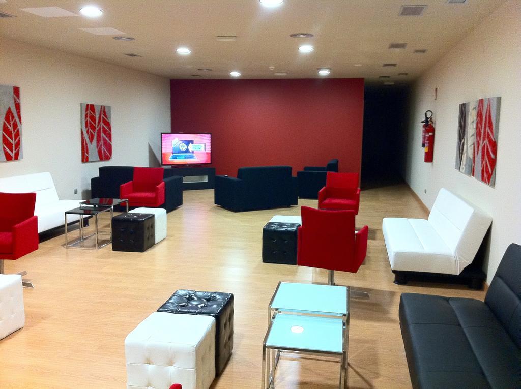 Aparthotel Bubal El Pueyo de Jaca Ngoại thất bức ảnh