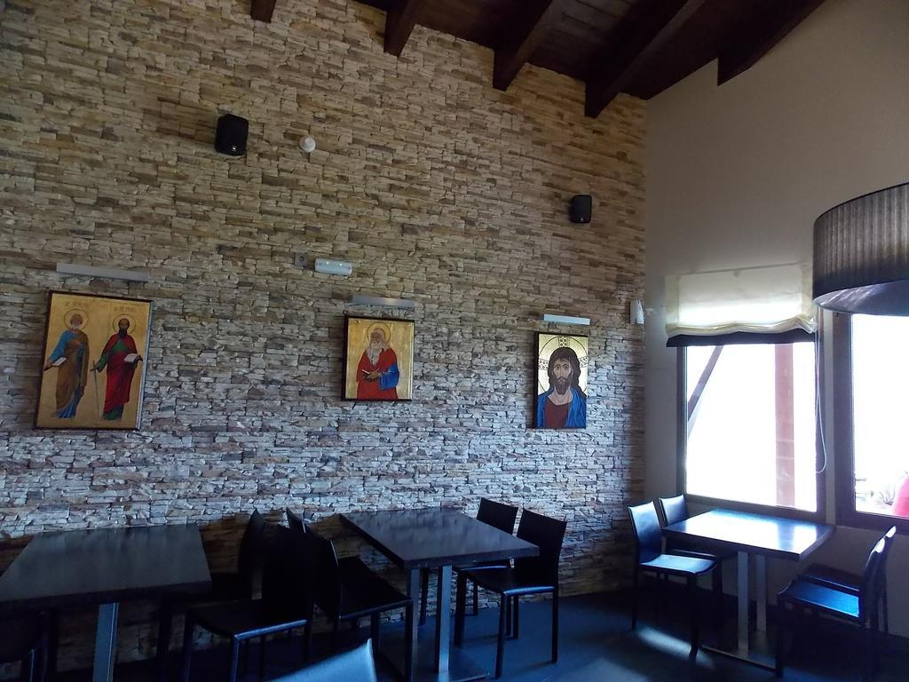 Aparthotel Bubal El Pueyo de Jaca Ngoại thất bức ảnh