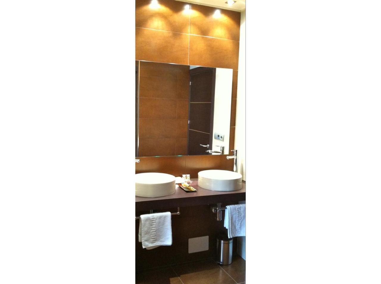 Aparthotel Bubal El Pueyo de Jaca Ngoại thất bức ảnh