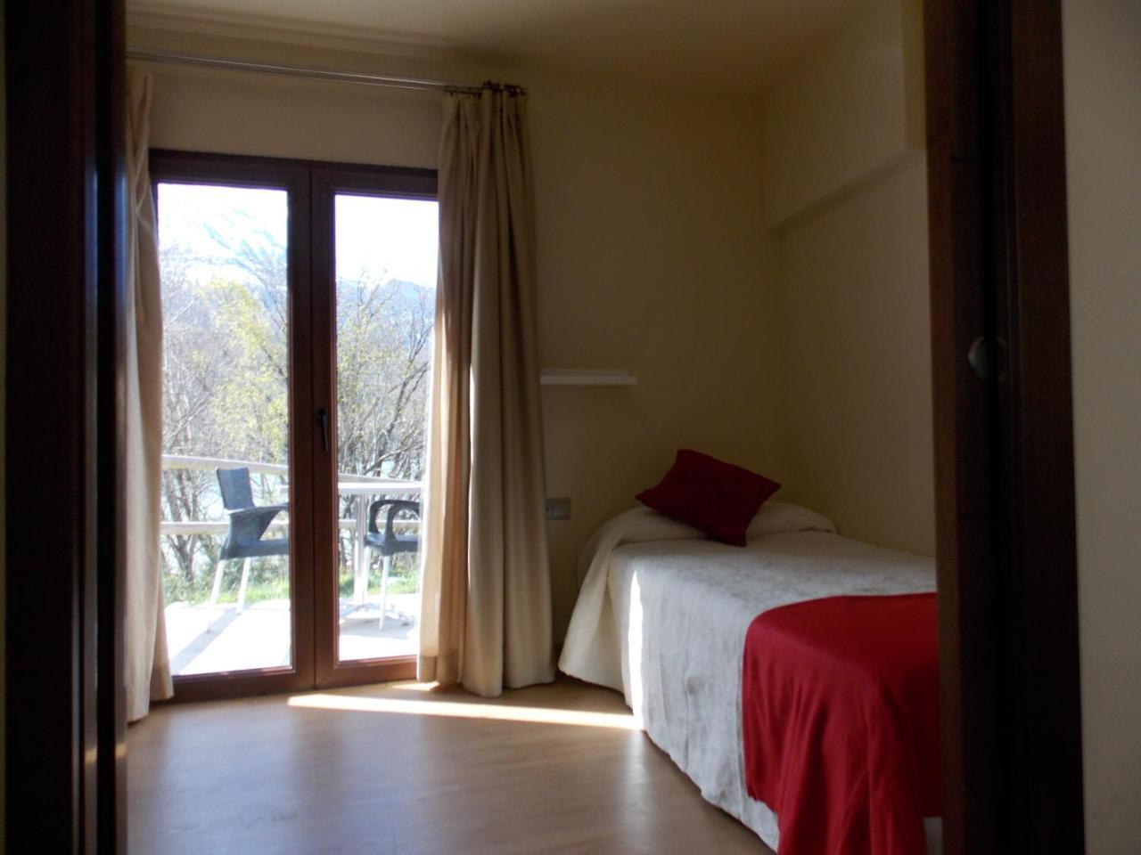 Aparthotel Bubal El Pueyo de Jaca Ngoại thất bức ảnh